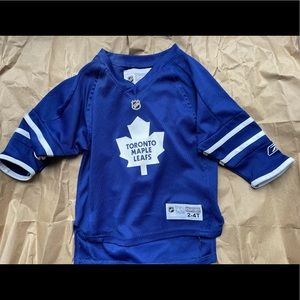 Reebok Toronto Maple Leafs. Toddler size 2t-4t. GUC